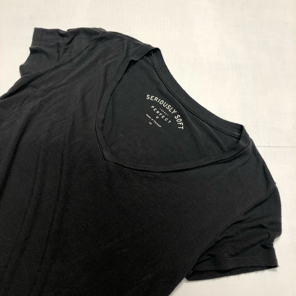 Aeropostale Gray Perfect V-Neck Tee